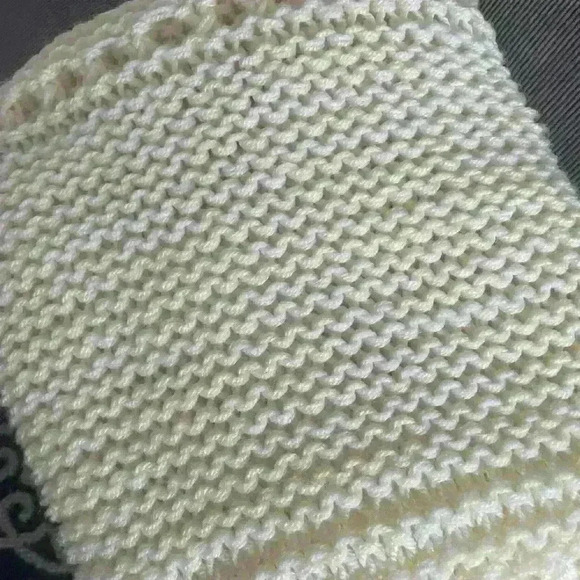 Vintage Handmade Crocheted Pale Yellow Baby’s Blanket. Size 42” x 40” - Picture 3 of 3